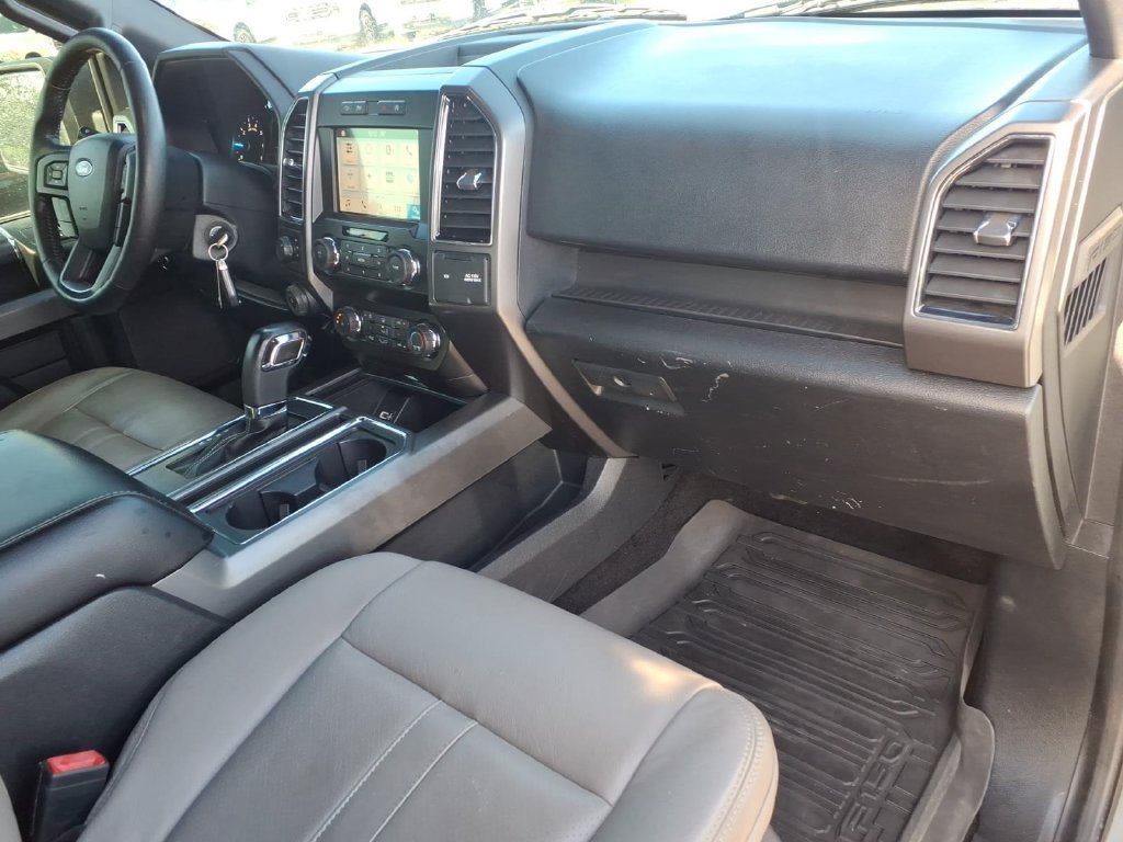 Used 2019 Ford F150 XLT w/ Equipment Group 302A Luxury AWD/4WD image 9