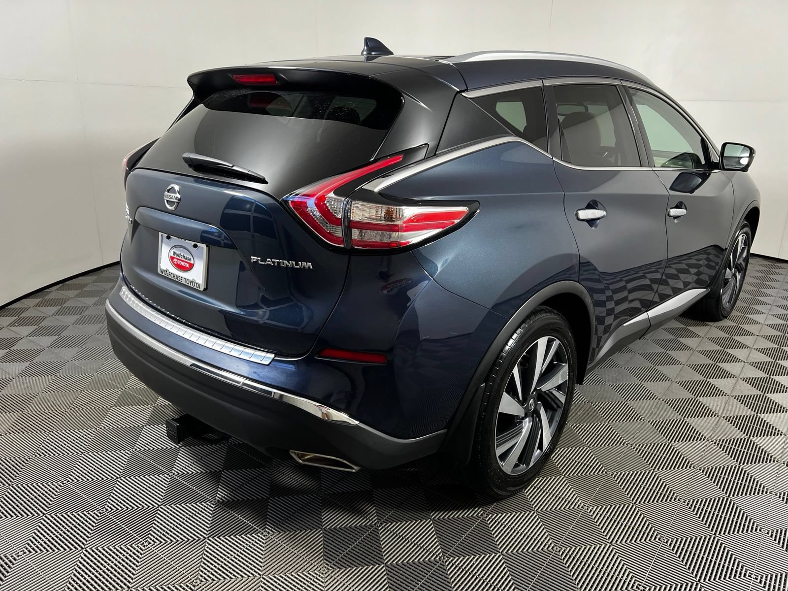 Used 2018 Nissan Murano Platinum w/ Cargo Package FWD image 5