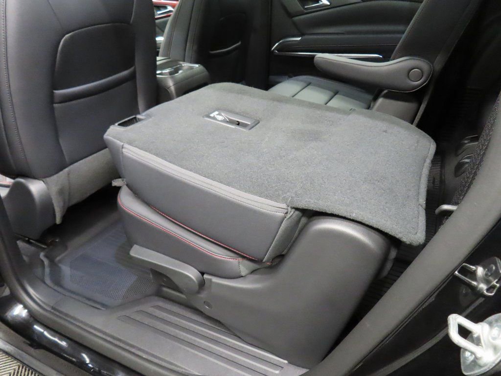 Used 2025 Chevrolet Traverse Z71 image 60