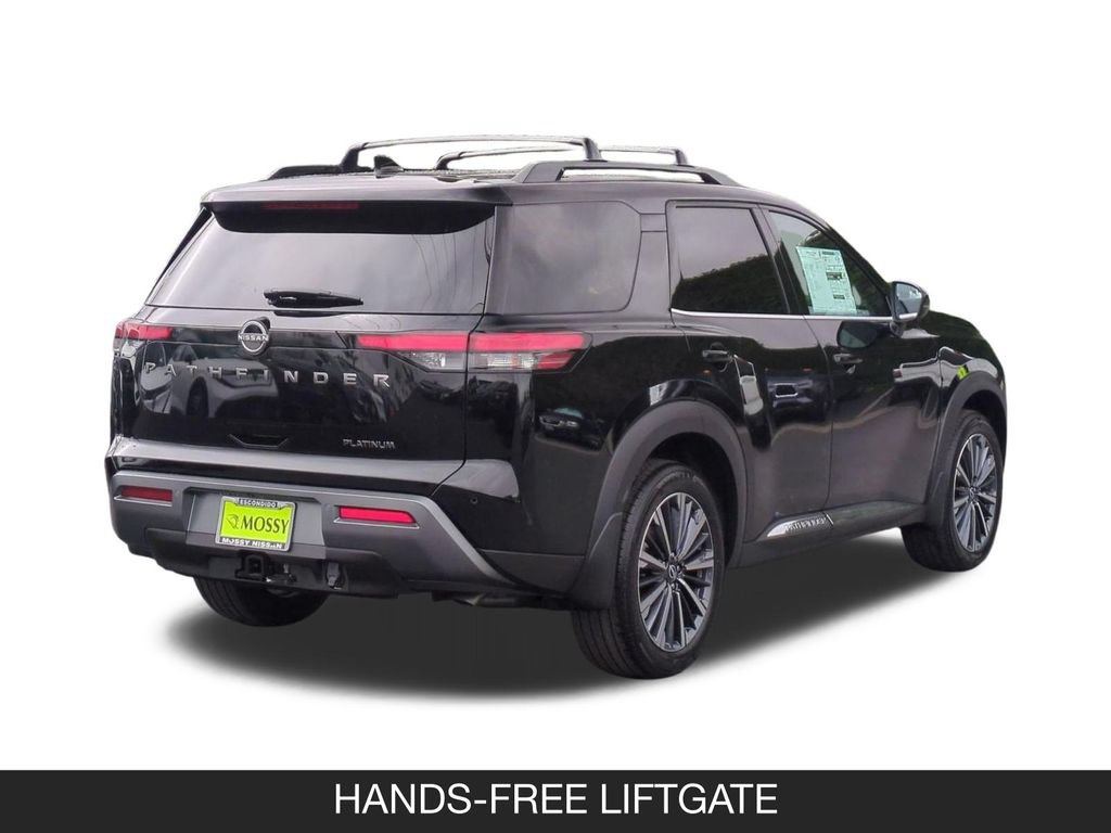 New 2026 Nissan Pathfinder Platinum FWD image 9