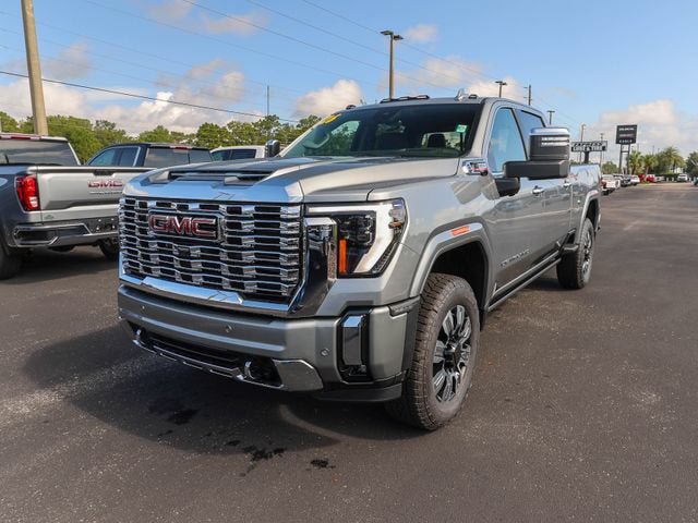 New 2026 GMC Sierra 2500 Denali w/ Denali Reserve Package AWD/4WD image 3