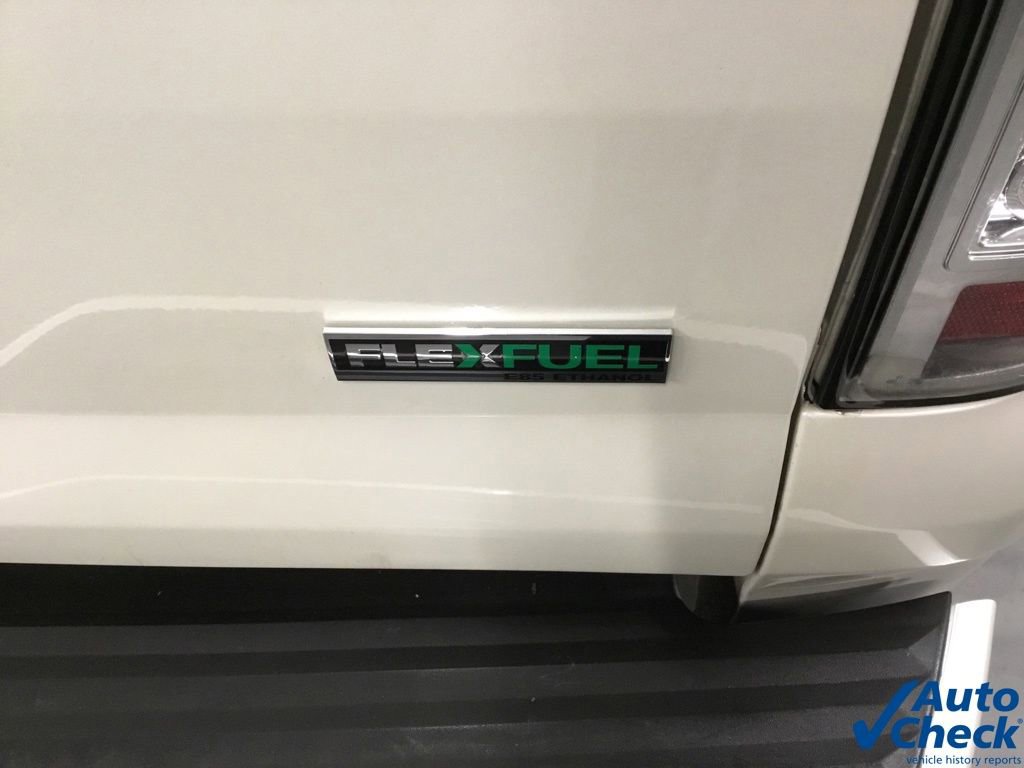 Used 2011 Chevrolet Avalanche LTZ image 27