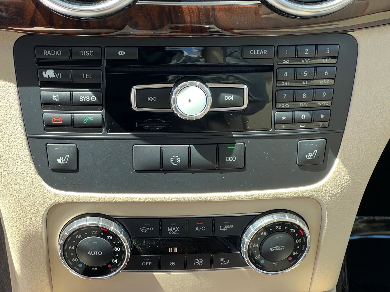 Used 2013 Mercedes-Benz GLK 350 4MATIC image 24