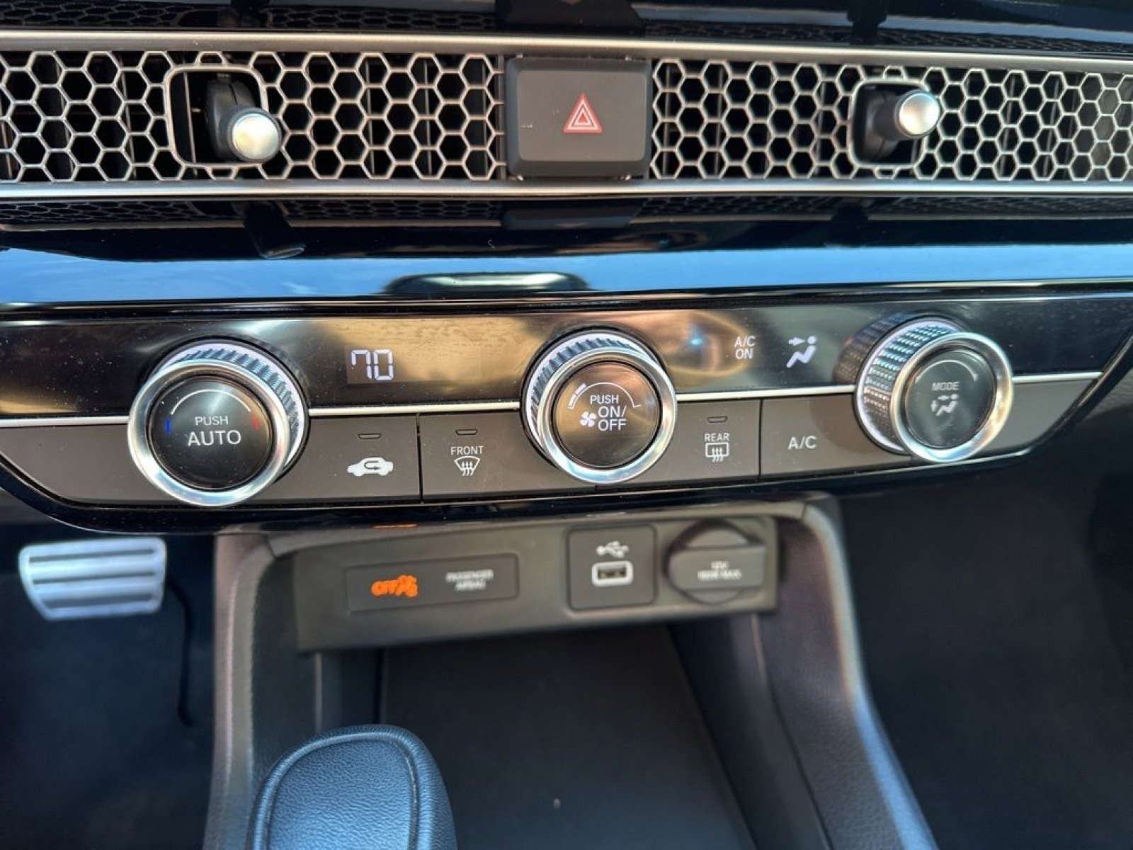 Used 2023 Honda Civic Sport image 23