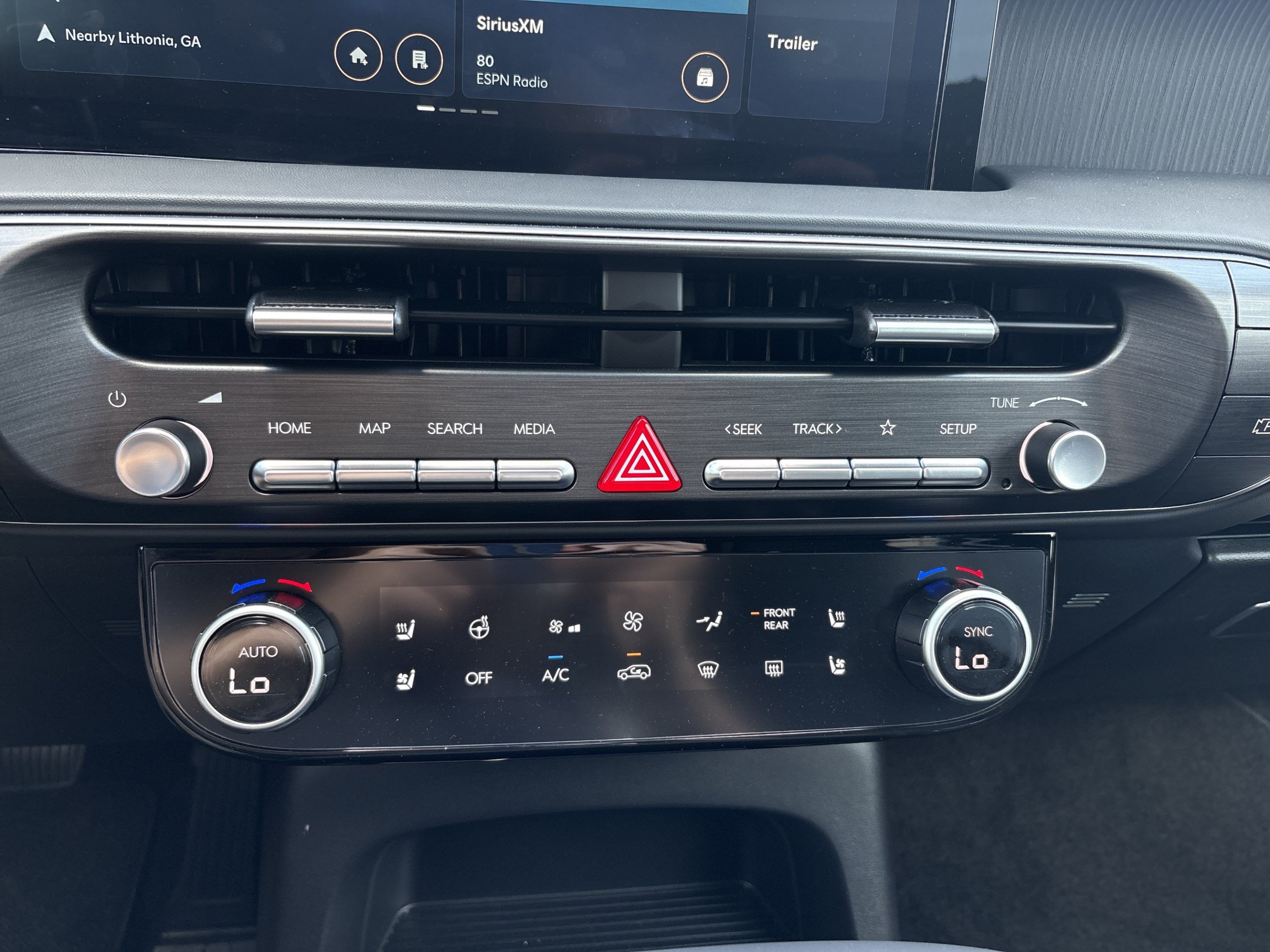 New 2026 Hyundai Palisade Calligraphy FWD image 11