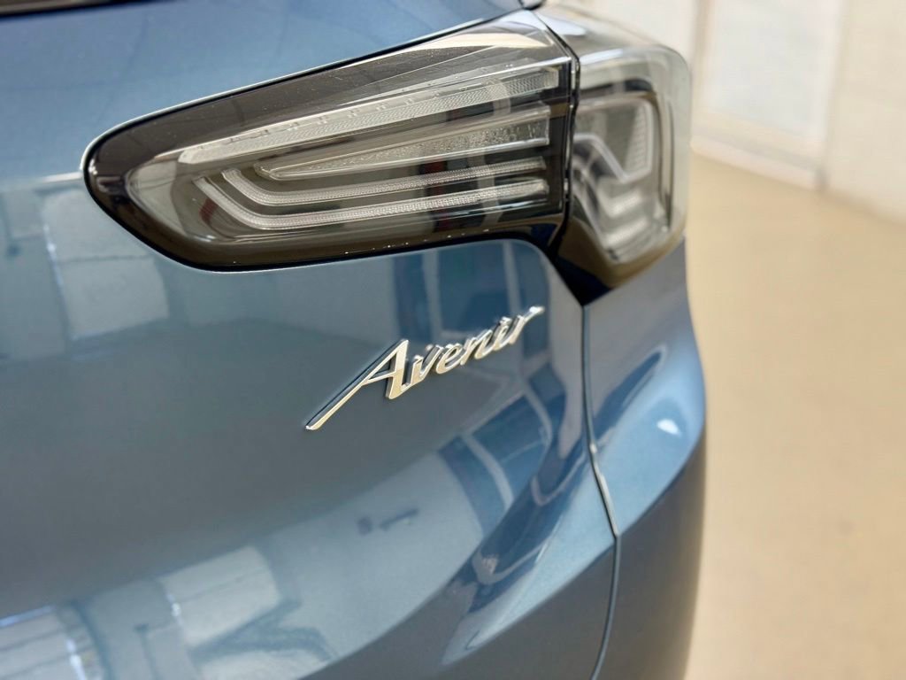 Used 2024 Buick Encore GX Avenir AWD/4WD image 8
