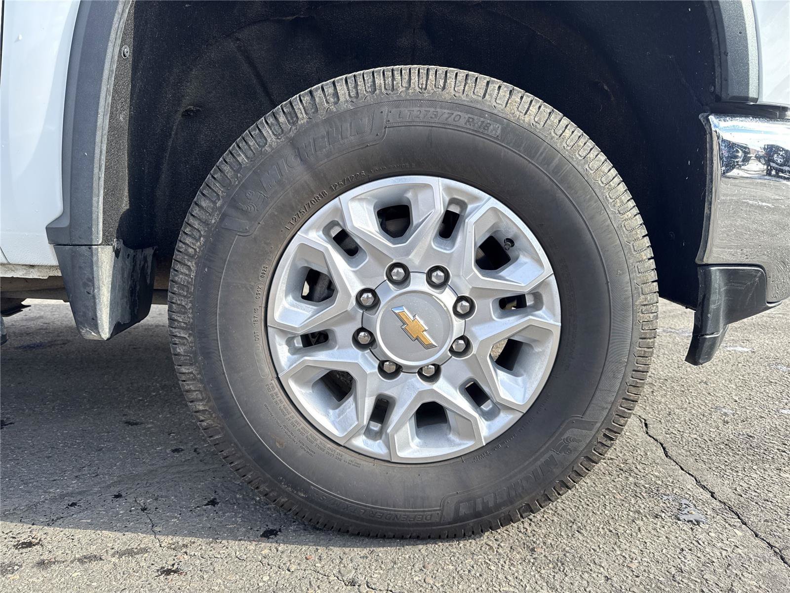 Used 2021 Chevrolet Silverado 2500 LT w/ Z71 Off-Road Package AWD/4WD image 9