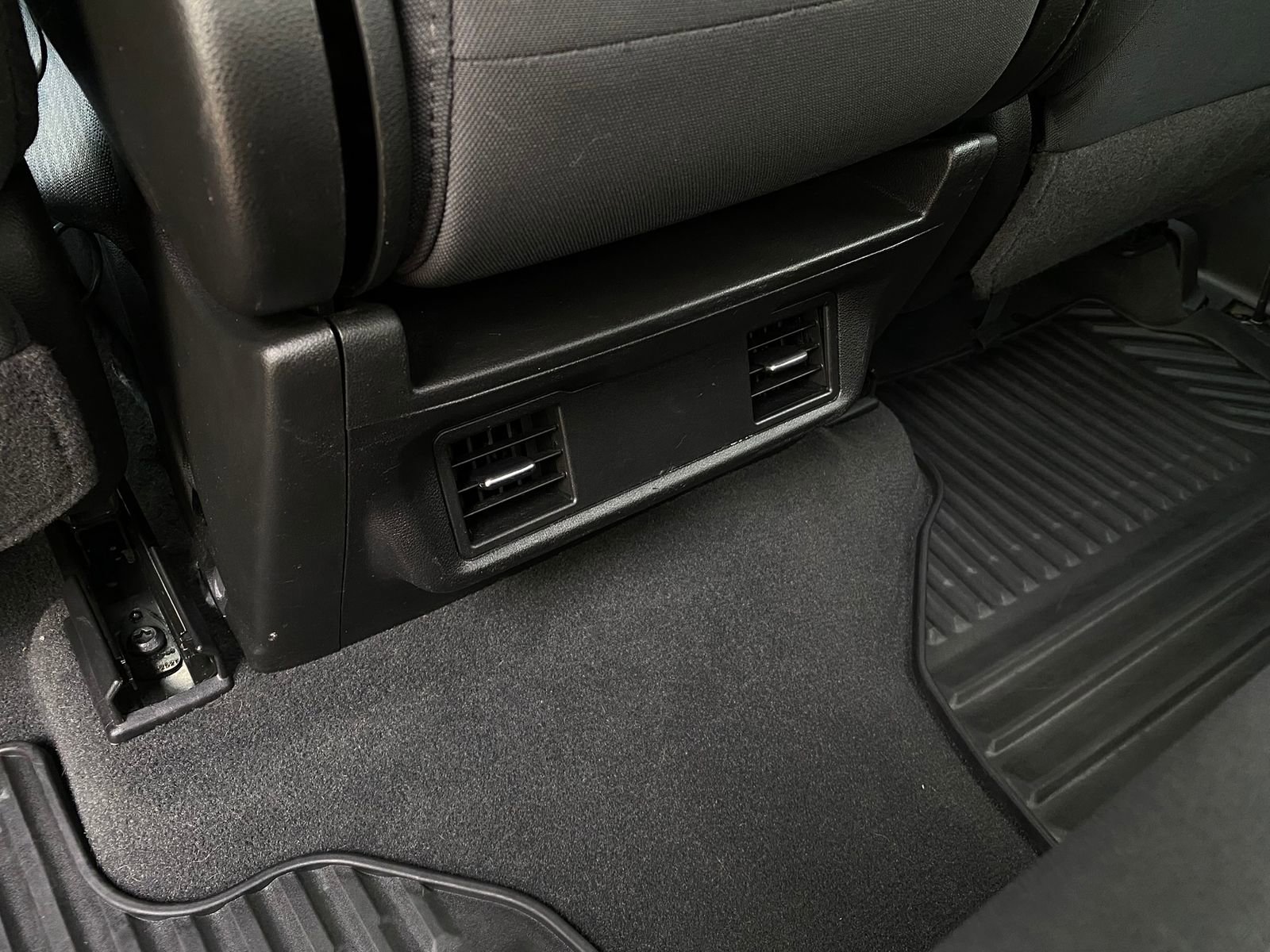 Used 2021 Chevrolet Silverado 1500 Custom image 30