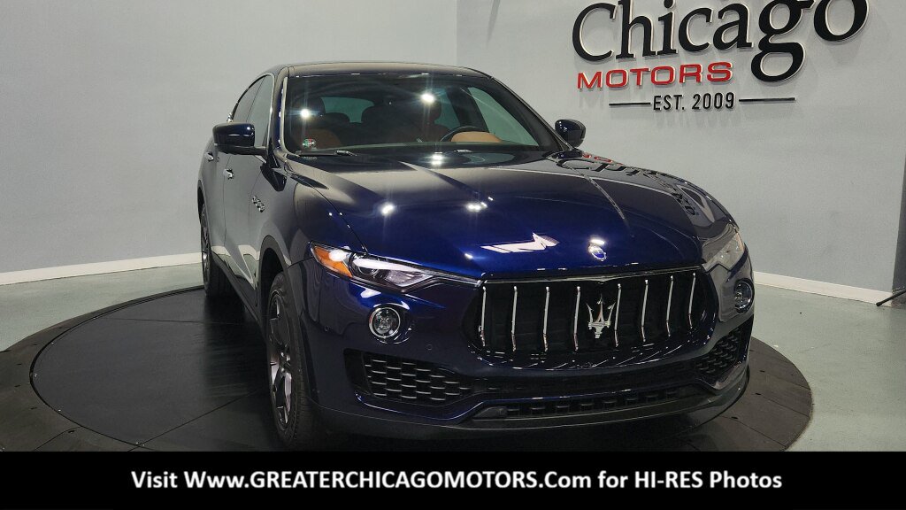 Used 2018 Maserati Levante AWD/4WD image 4