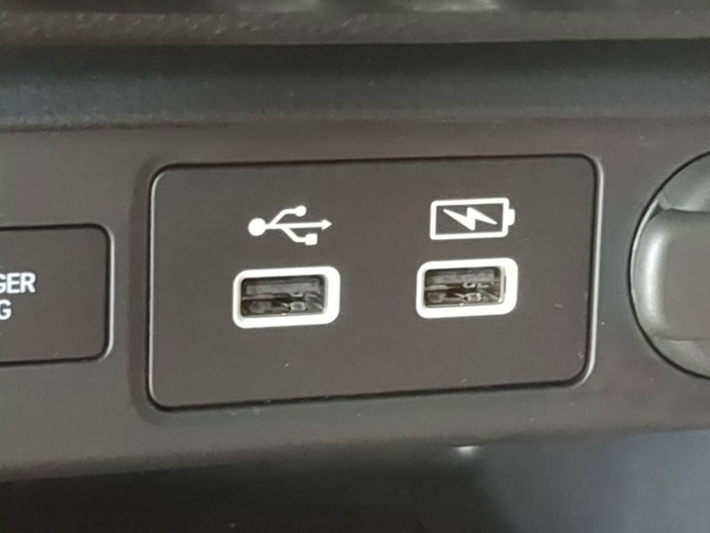Used 2025 Honda Civic Type R image 18