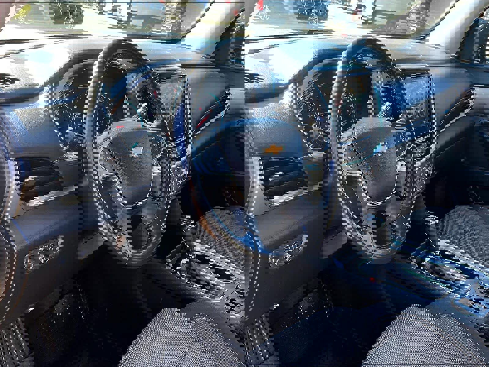 Used 2019 Chevrolet Traverse LT image 8