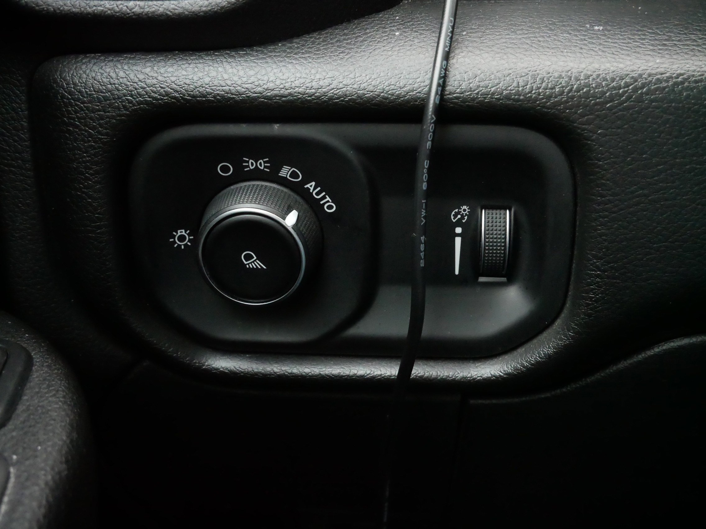 Used 2024 RAM 3500 Tradesman w/ Chrome Appearance Group image 28