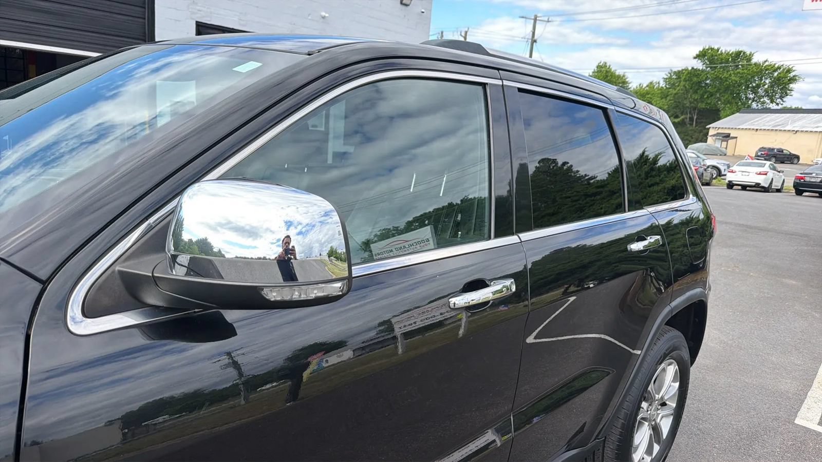 Used 2015 Jeep Grand Cherokee Limited w/ Luxury Group II RWD image 13