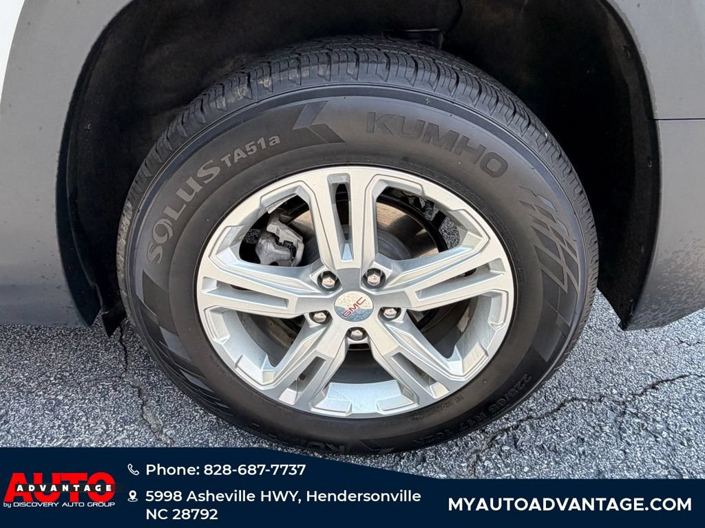 Used 2024 GMC Terrain SLE AWD/4WD image 30