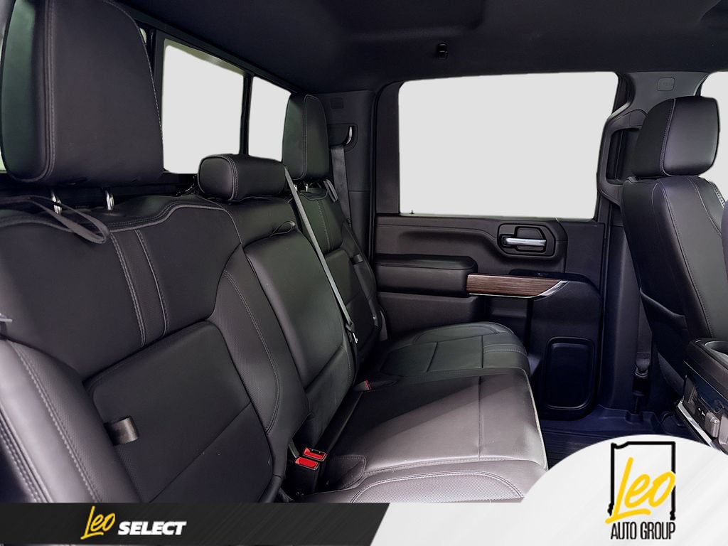 Used 2022 Chevrolet Silverado 3500 High Country w/ Technology Package AWD/4WD image 31