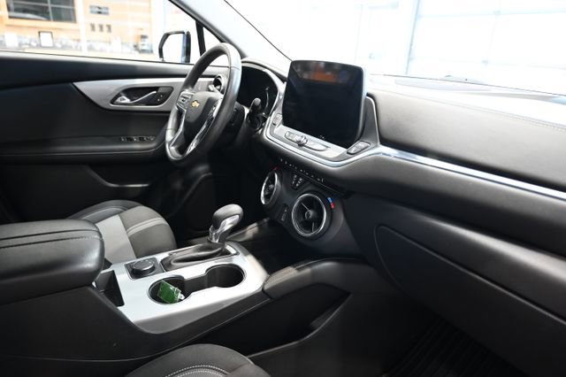 Used 2023 Chevrolet Blazer LT w/ Driver Confidence Package image 13