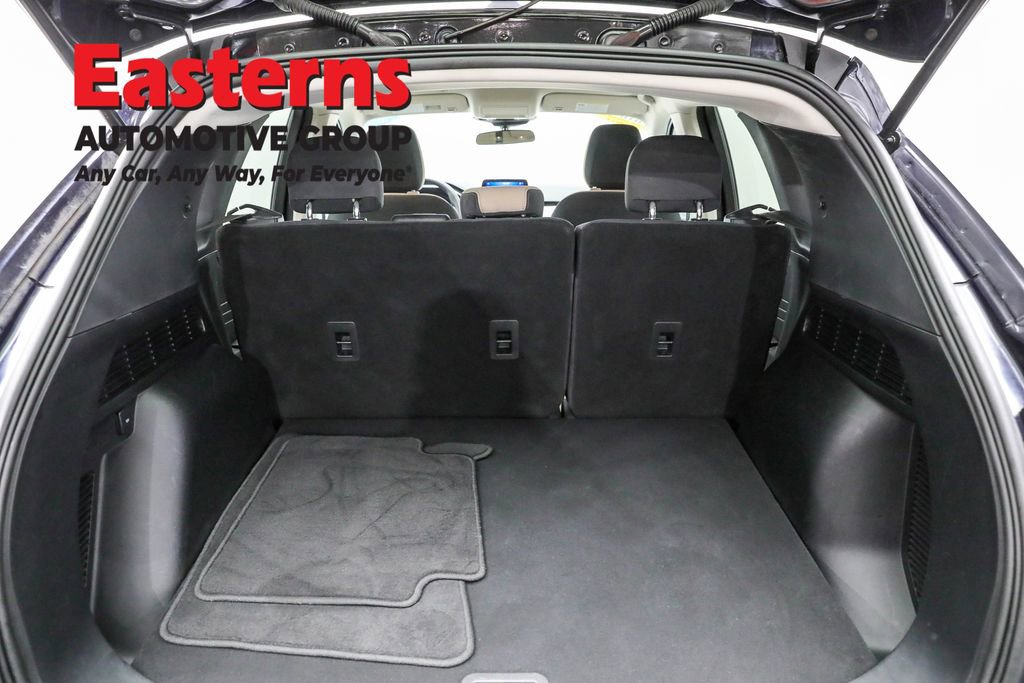 Used 2021 Ford Escape SE image 9