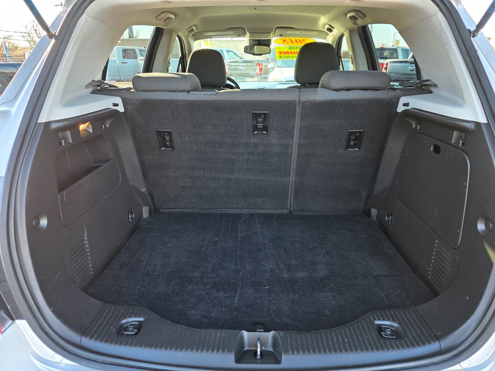 Used 2018 Chevrolet Trax LS FWD image 8