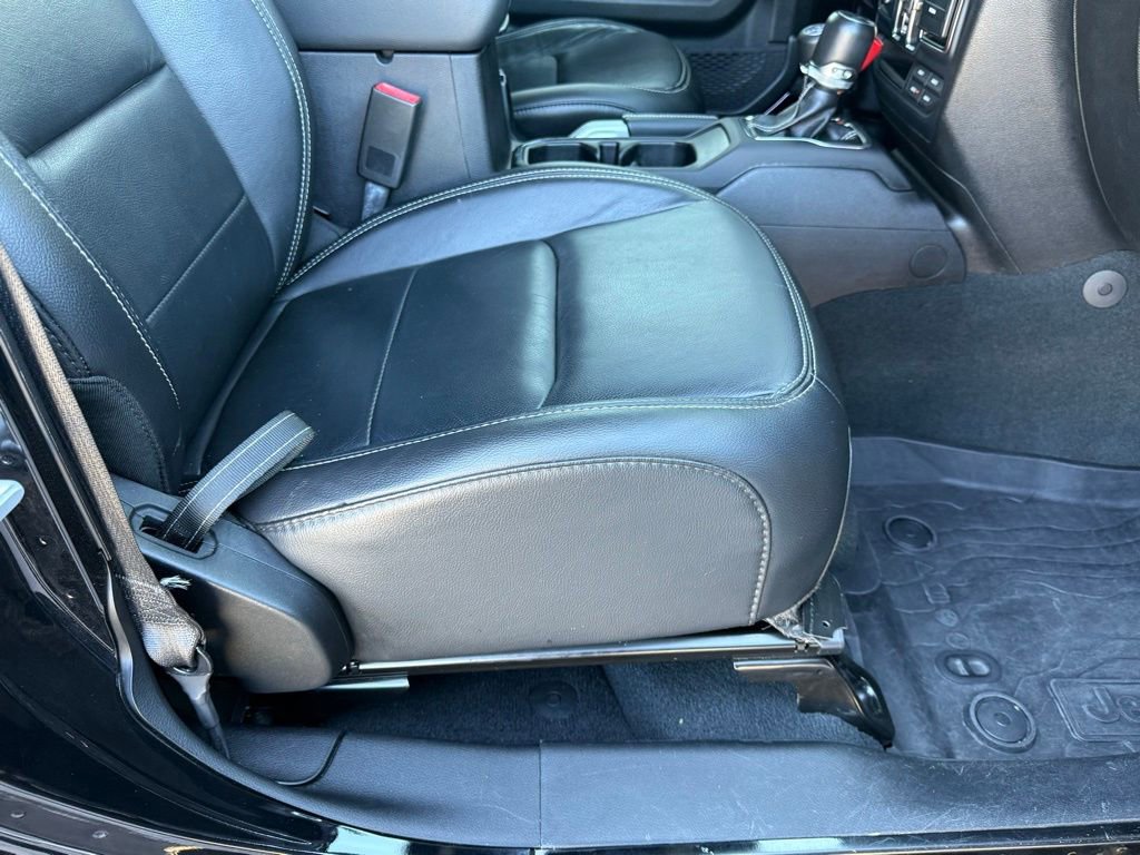 Used 2019 Jeep Wrangler Unlimited Sahara w/ Quick Order Package 24M Moab image 54