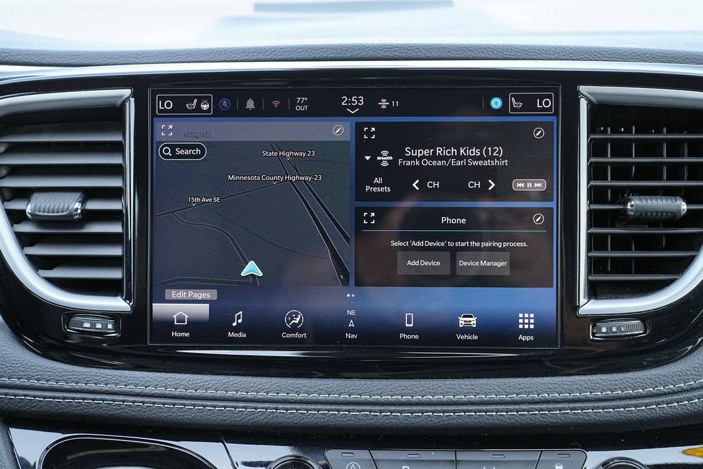 Used 2025 Chrysler Pacifica Limited FWD image 30