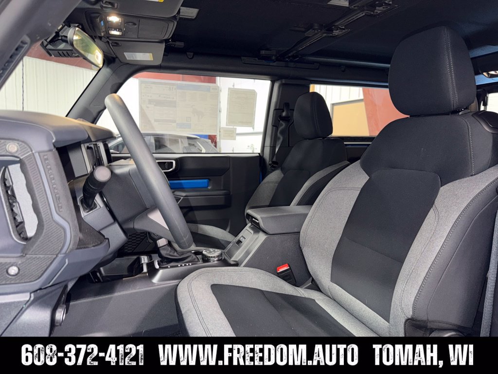 Used 2025 Ford Bronco 2-Door w/ Sasquatch Package AWD/4WD image 11