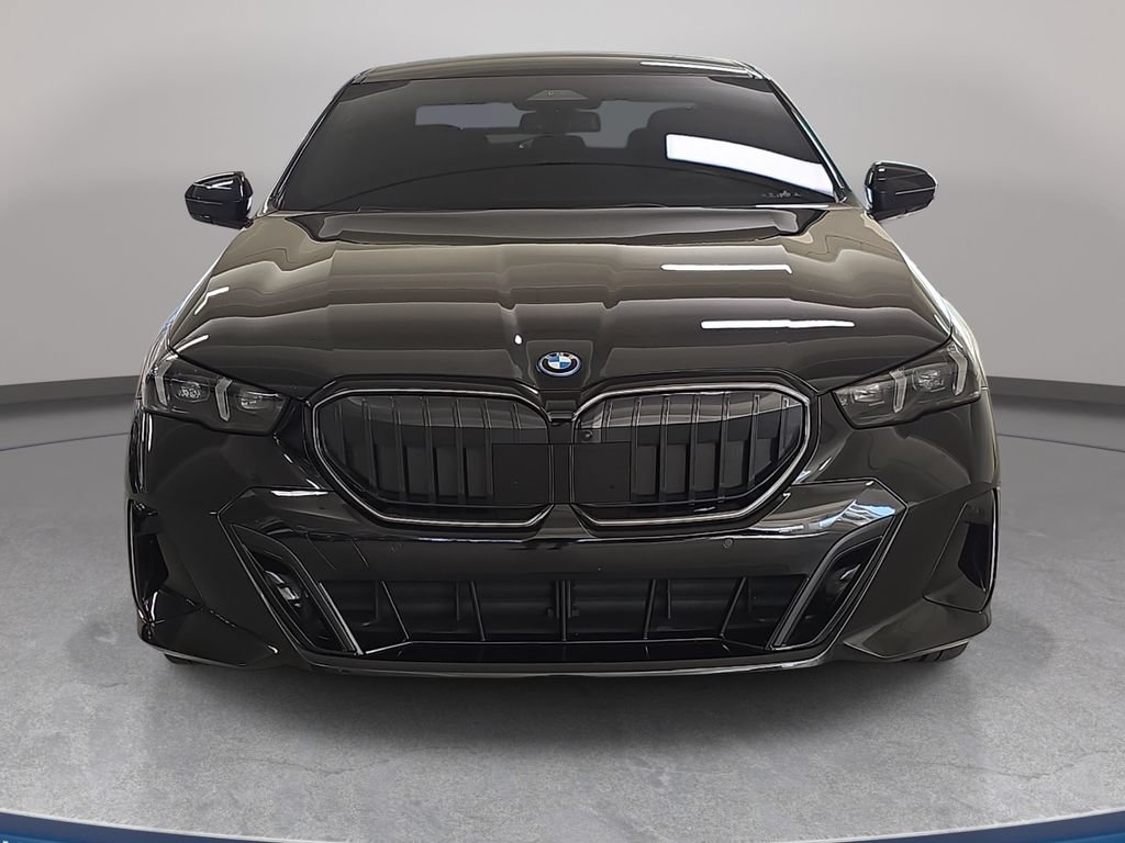 Certified 2026 BMW 550e xDrive AWD/4WD image 3
