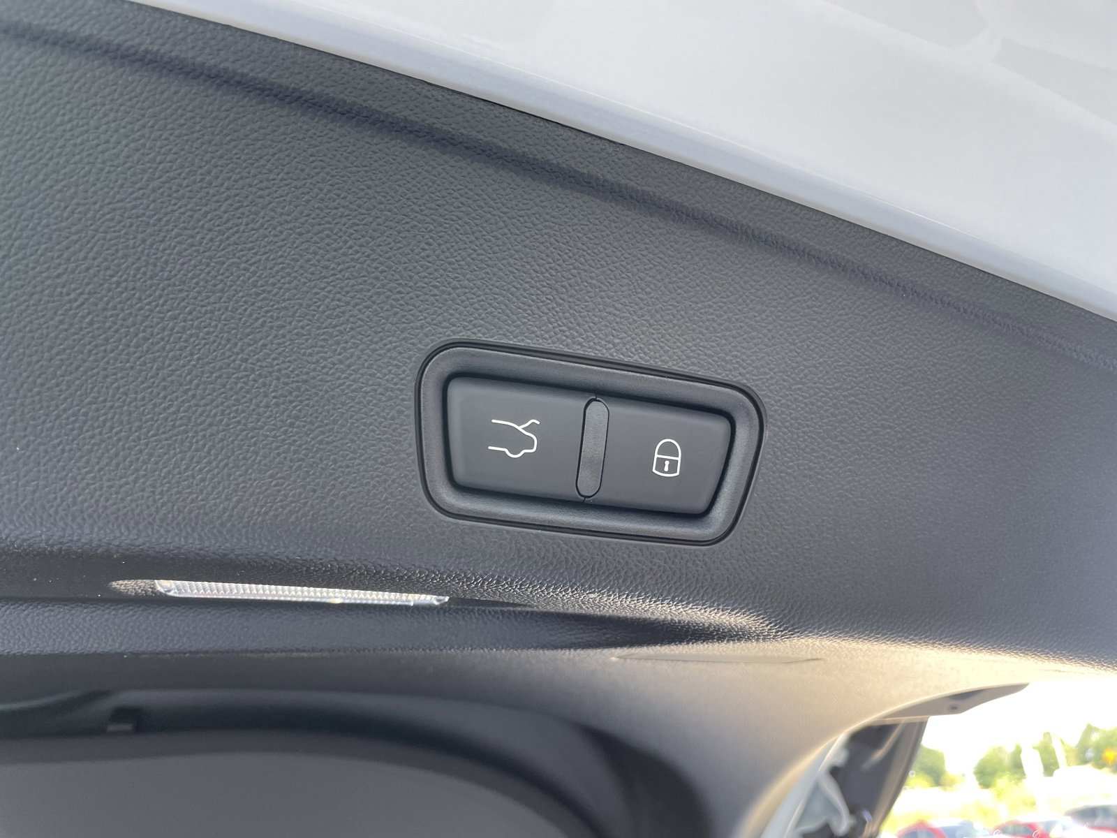 New 2024 Maserati Grecale Modena image 13