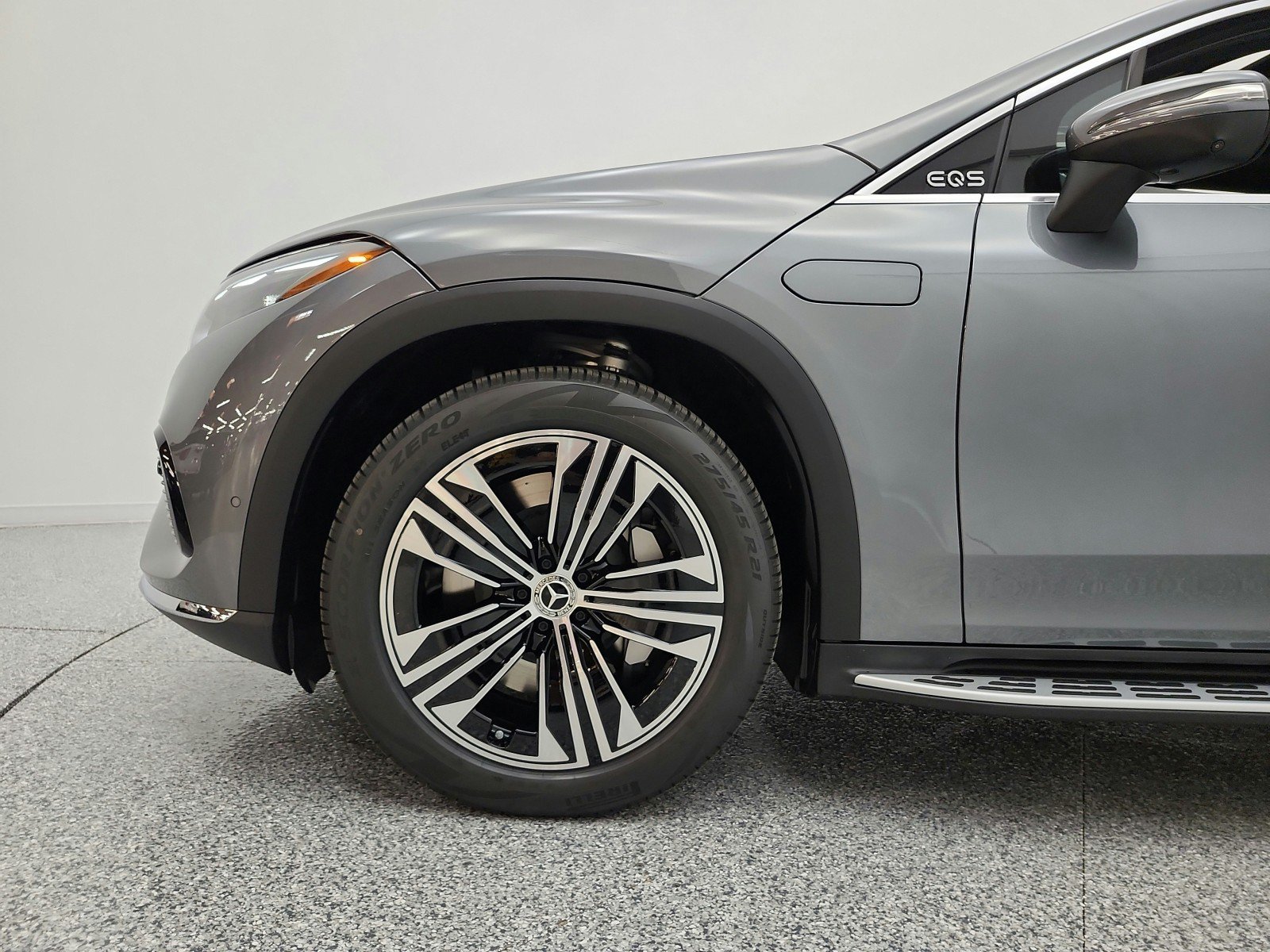 New 2026 Mercedes-Benz EQS 400 4MATIC SUV image 14