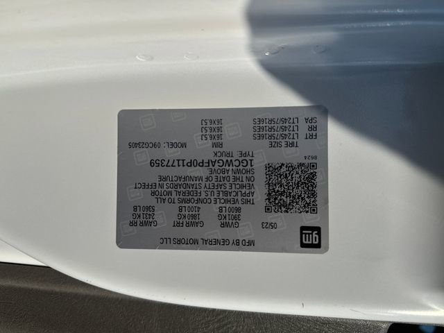 Used 2023 Chevrolet Express 2500 w/ Driver Convenience Package image 39