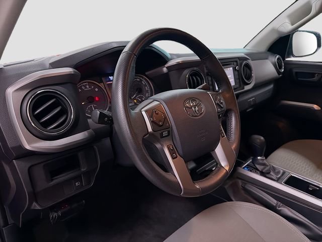 Used 2018 Toyota Tacoma SR5 image 9