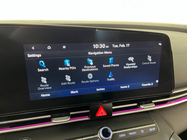 Used 2023 Hyundai Elantra Limited image 28