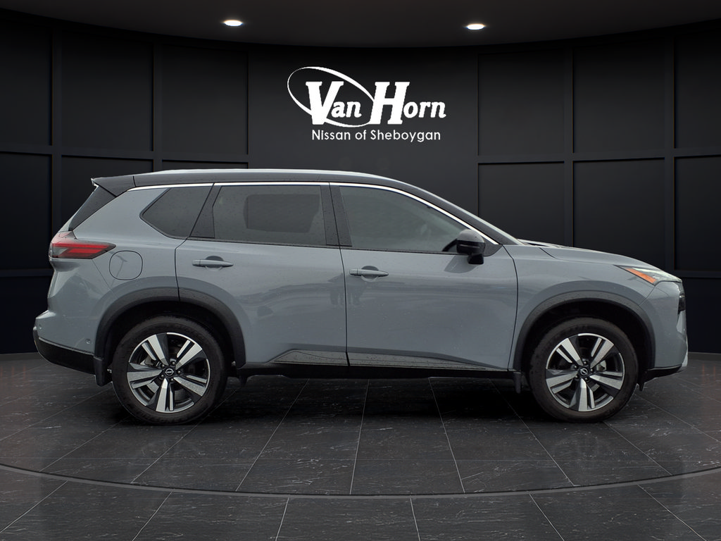 Used 2025 Nissan Rogue SL w/ SL Premium Package AWD/4WD image 13
