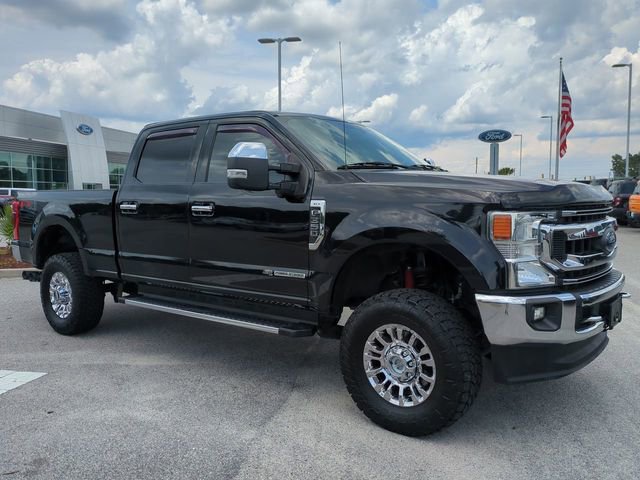 Used 2020 Ford F350 XLT w/ XLT Premium Package AWD/4WD image 2