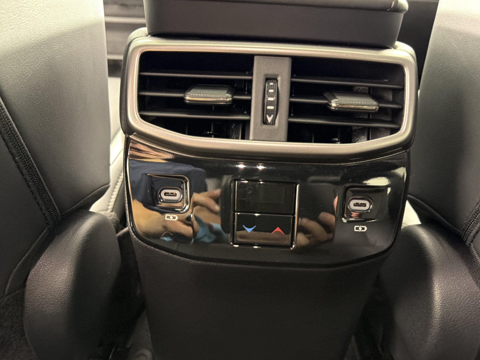 Certified 2025 Lexus RX 350h AWD/4WD image 27