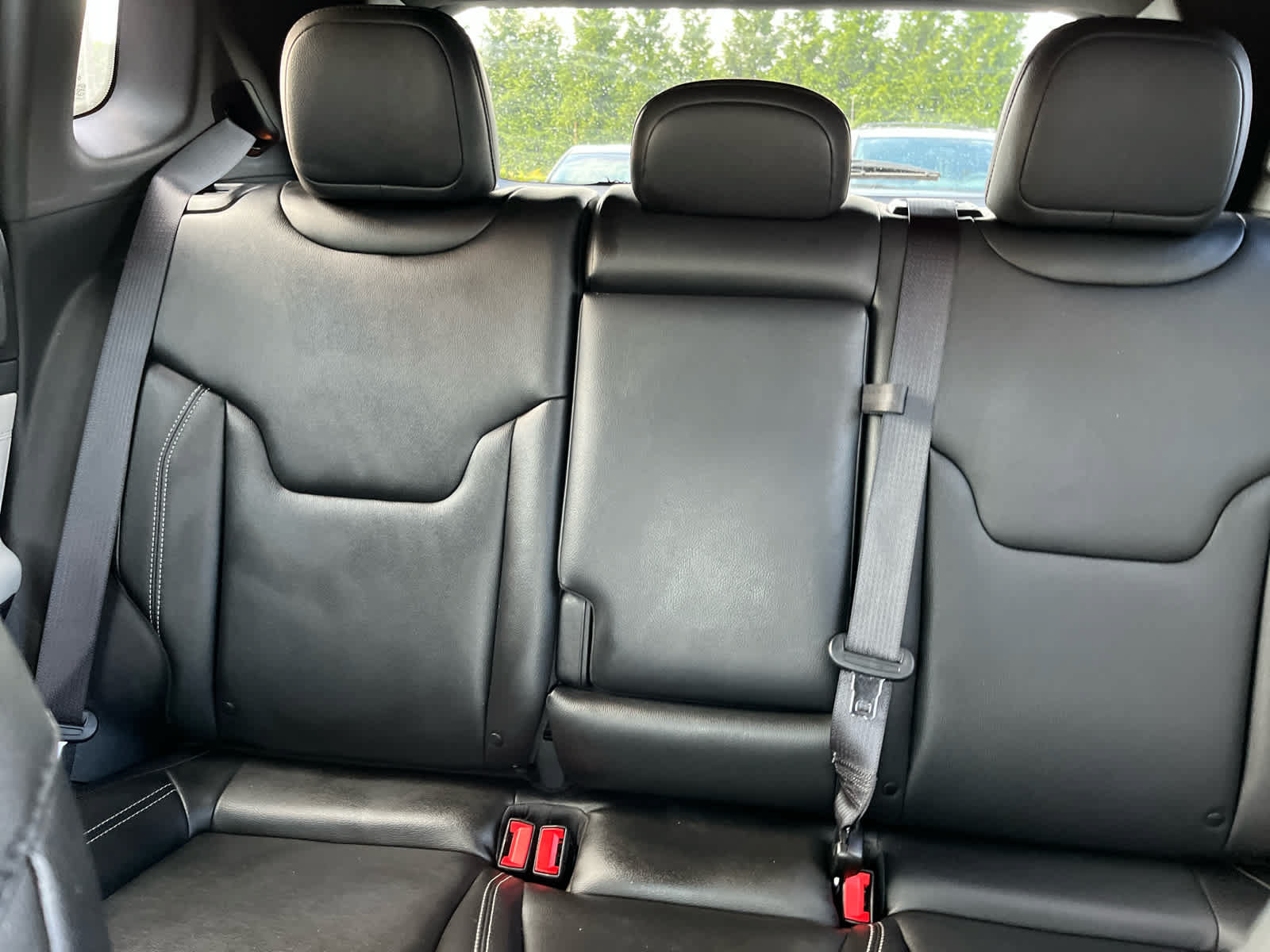 Used 2025 Jeep Compass Limited AWD/4WD image 20