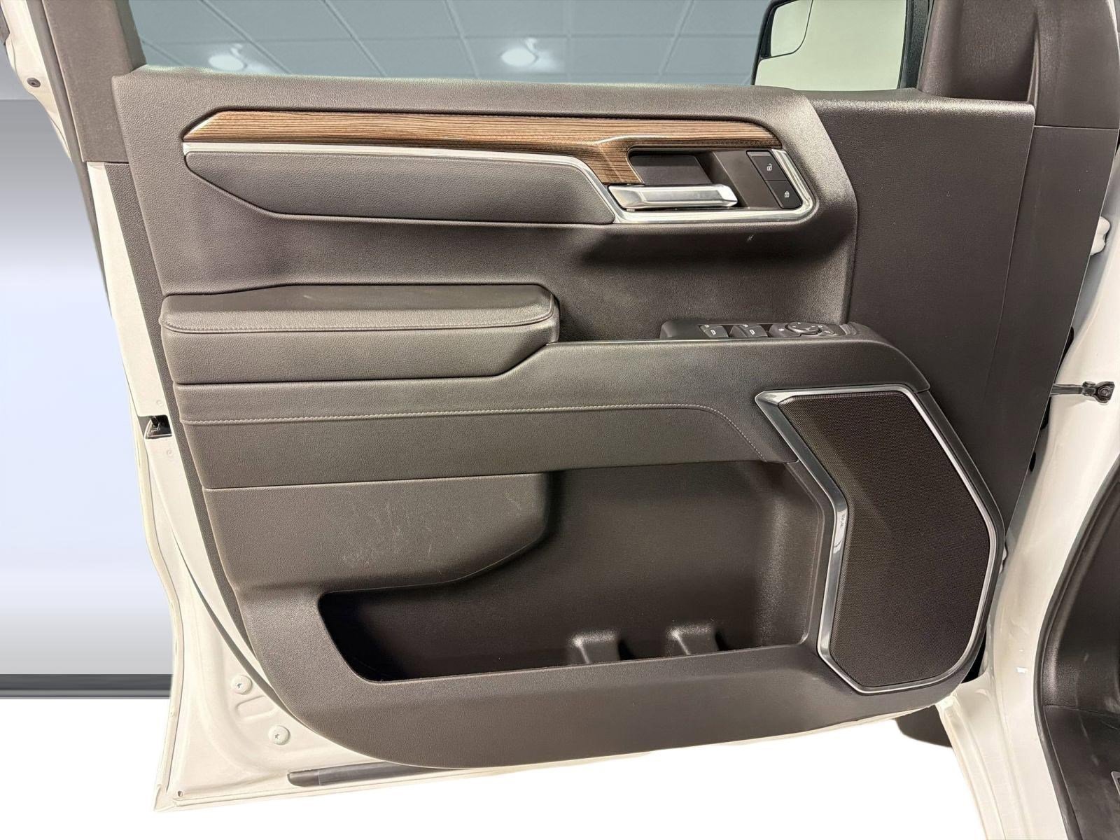 Certified 2024 Chevrolet Silverado 1500 LT image 19