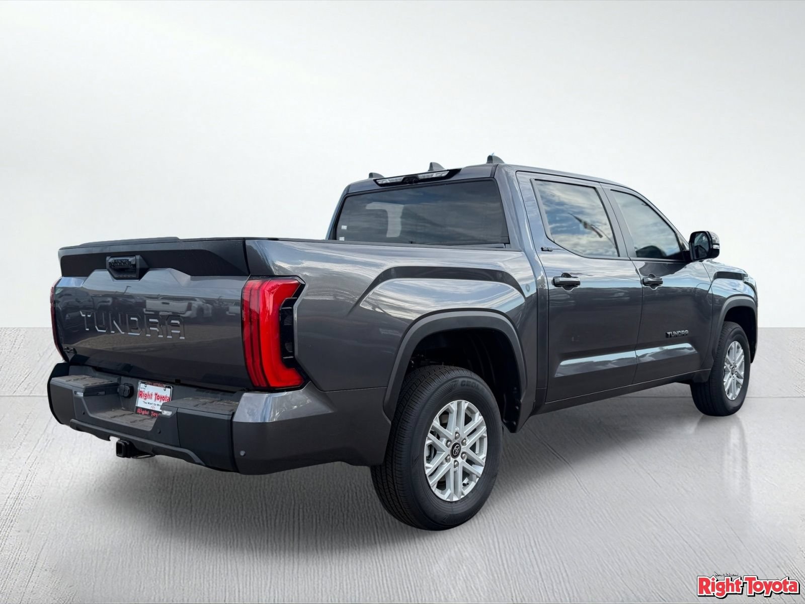 New 2026 Toyota Tundra SR5 AWD/4WD image 5