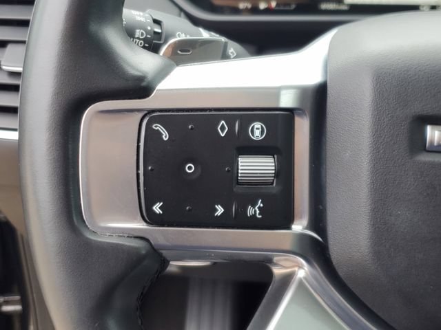 Used 2024 Land Rover Discovery S AWD/4WD image 24
