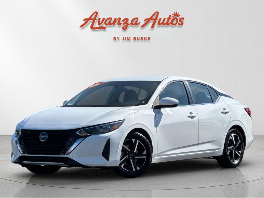 Used 2025 Nissan Sentra SV FWD image 1
