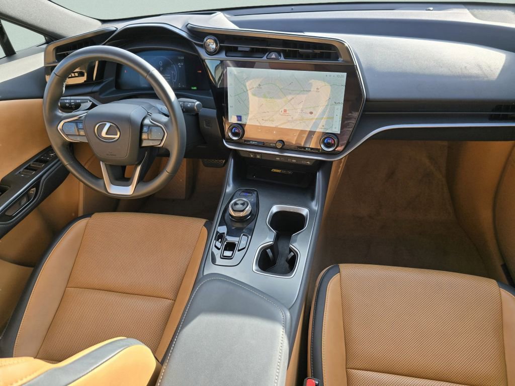 Used 2023 Lexus RZ 450e Premium w/ Technology Package image 30