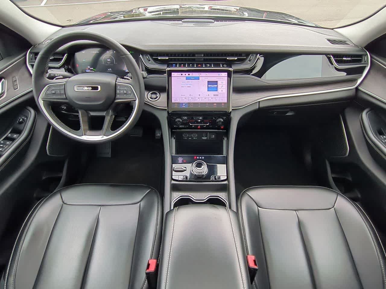 Used 2024 Jeep Grand Cherokee Limited 4xe AWD/4WD image 15