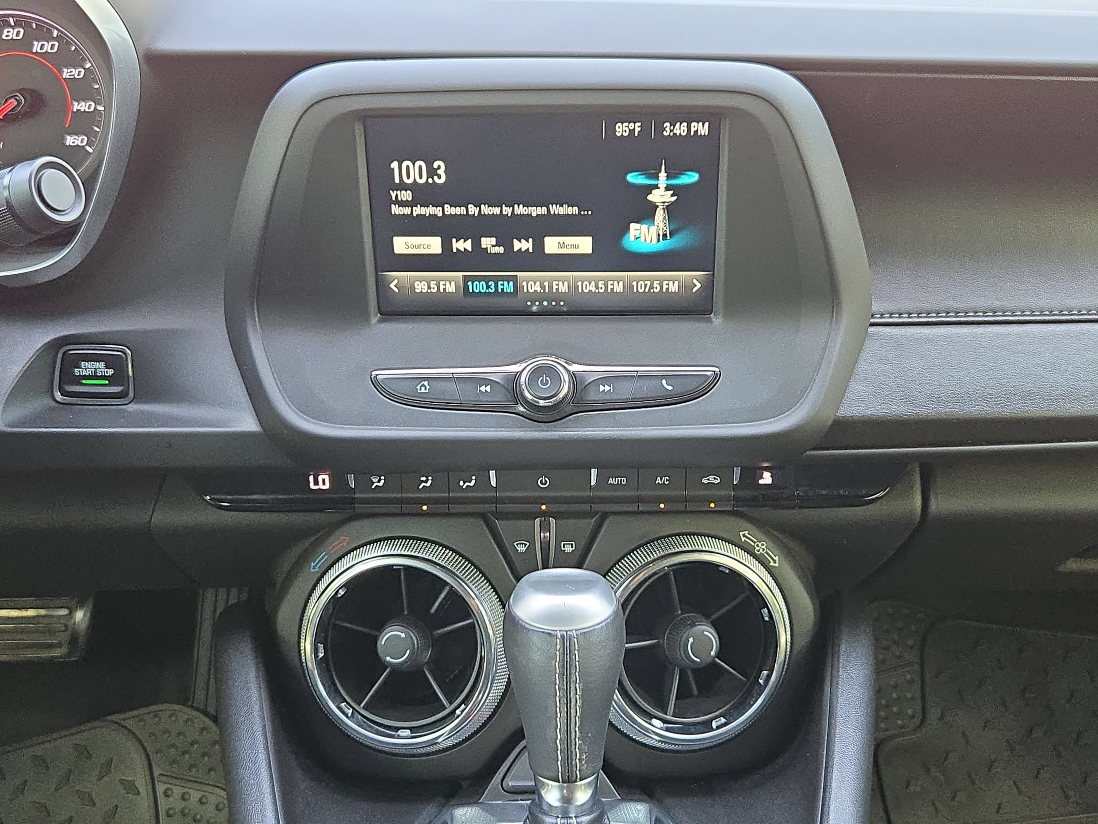 Used 2017 Chevrolet Camaro LT RWD image 16