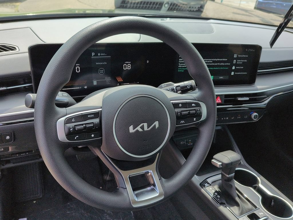 New 2026 Kia K5 LXS FWD image 9