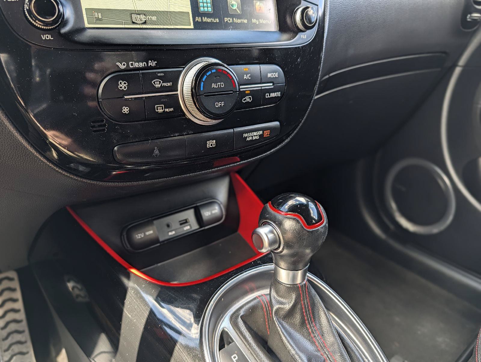Used 2014 Kia Soul + FWD image 25