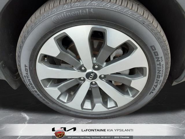 Used 2021 Kia Telluride EX w/ EX Premium Package image 32