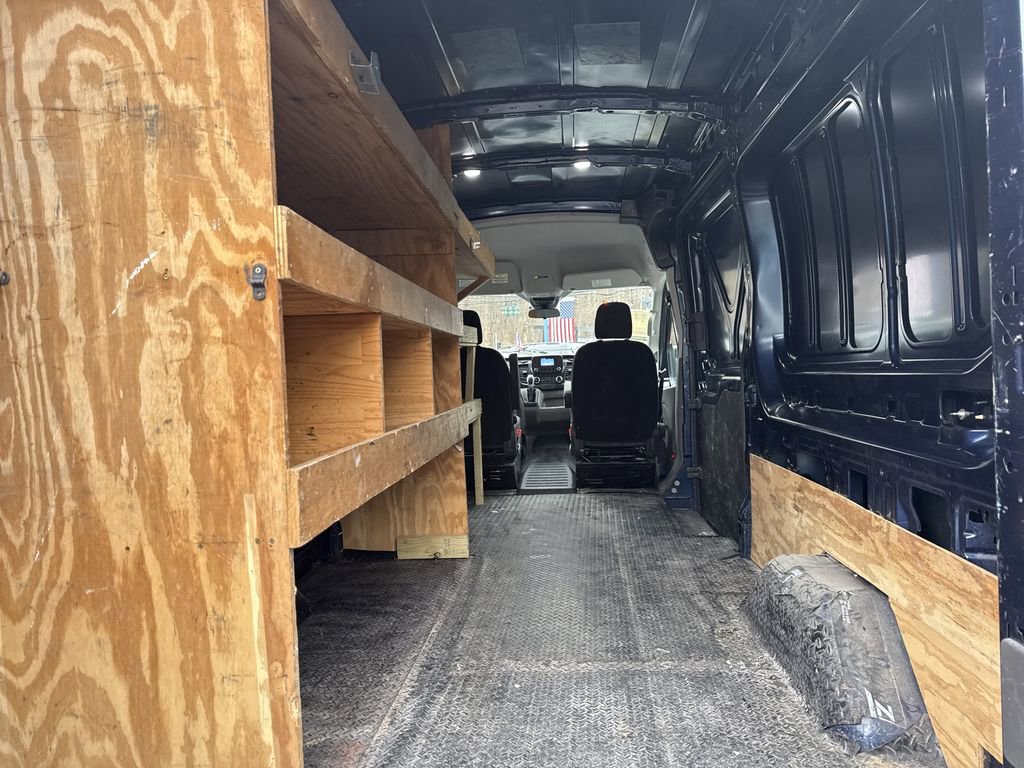 Used 2021 Ford Transit 250 Medium Roof AWD image 31