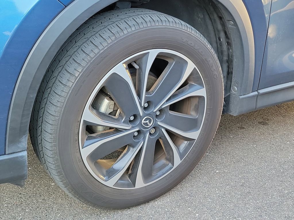 Used 2022 MAZDA CX-5 AWD 2.5 S w/ Premium Plus Pkg image 4