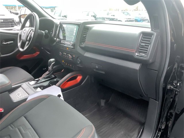 Used 2024 Nissan Frontier Pro-X w/ Pro Convenience Package image 30