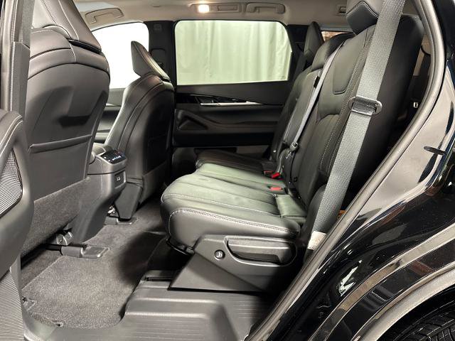 Certified 2025 INFINITI QX60 Pure image 4