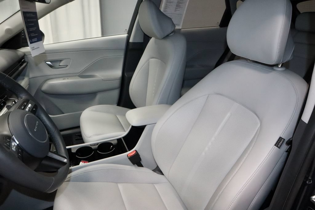 Used 2024 Hyundai Kona Limited AWD/4WD image 28